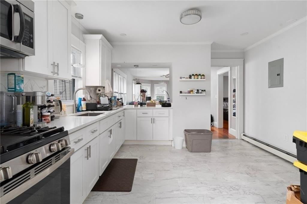 21 Waverly St #1 - Photo 7 of 11