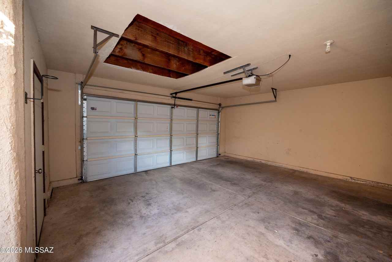 3346 W Starfall Pl - Photo 4 of 21