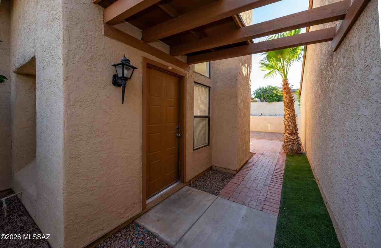 3346 W Starfall Pl - Photo 5 of 21