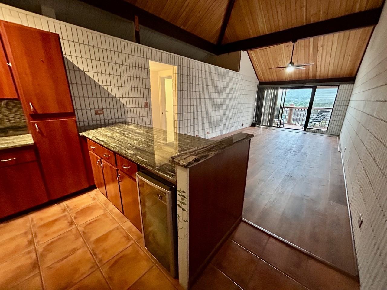 46 Puulena St #308 - Photo 3 of 16