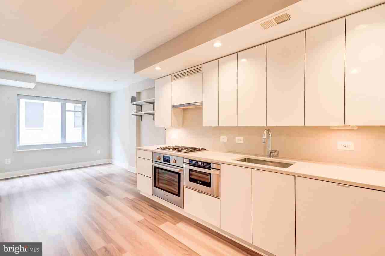 1311 13th St Nw #103 - Photo 3 of 24