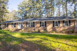 featured image of 901 Glendale Dr