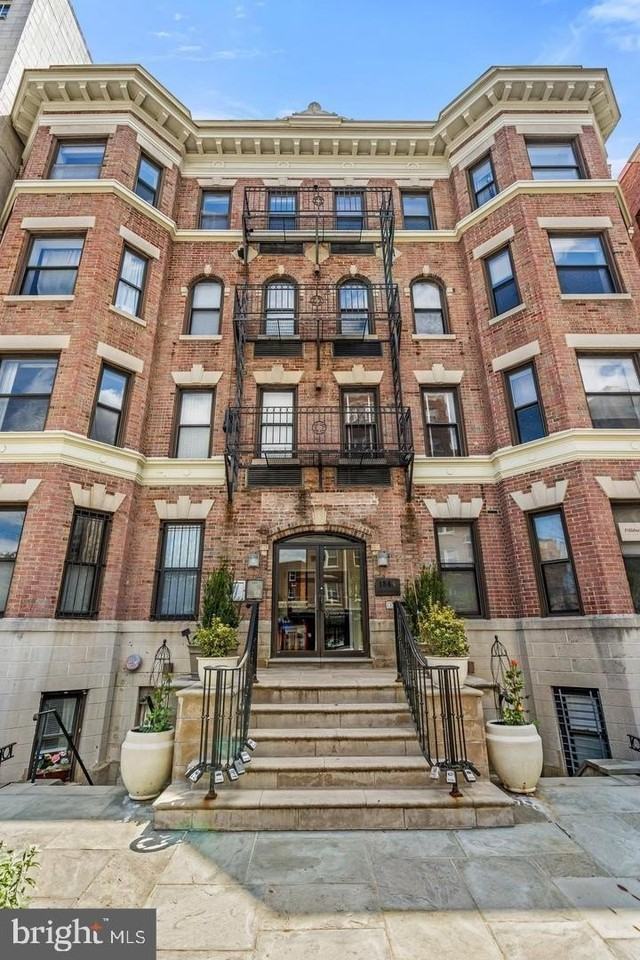 1844 Columbia Rd Nw #104