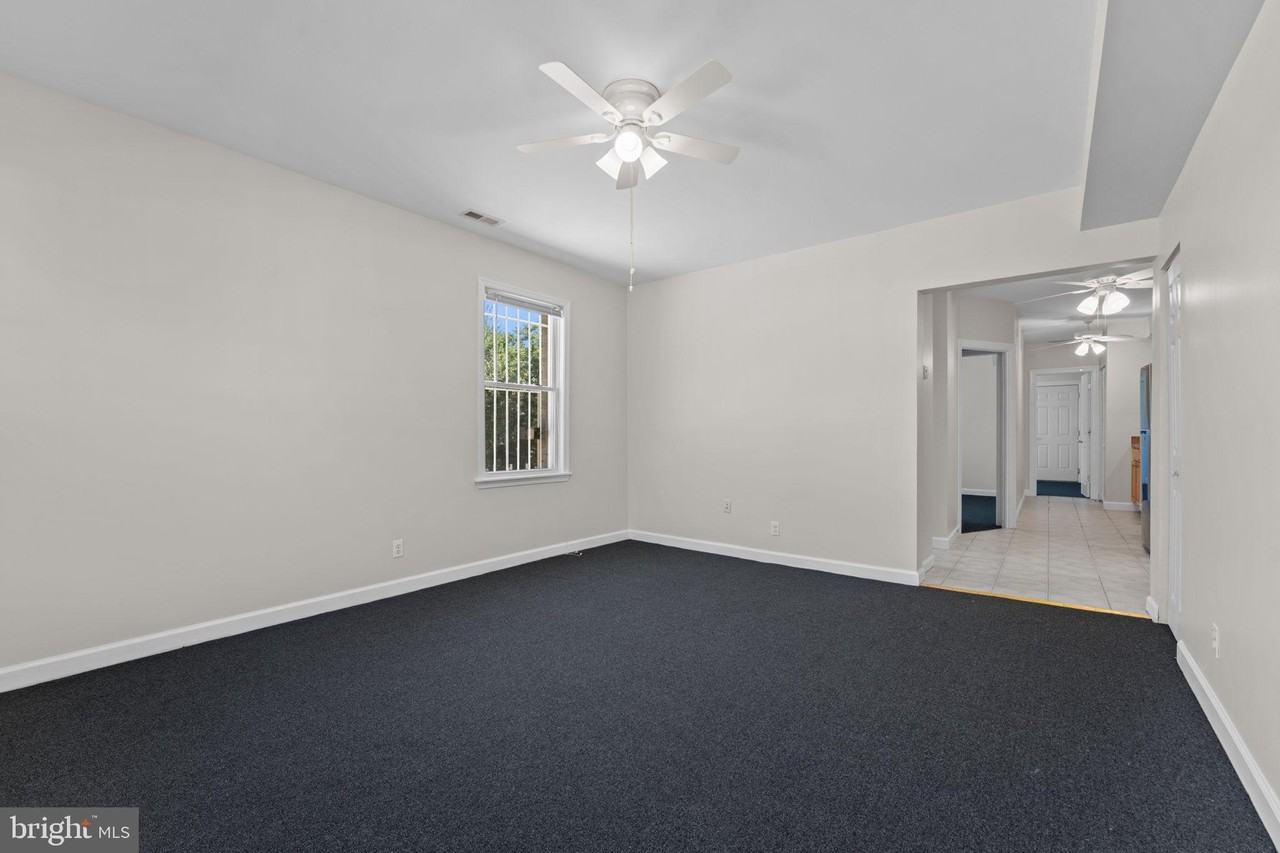 217 19th St Ne - Photo 5 of 19