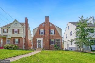 2615 Otis St Ne - Photo 1 of 1