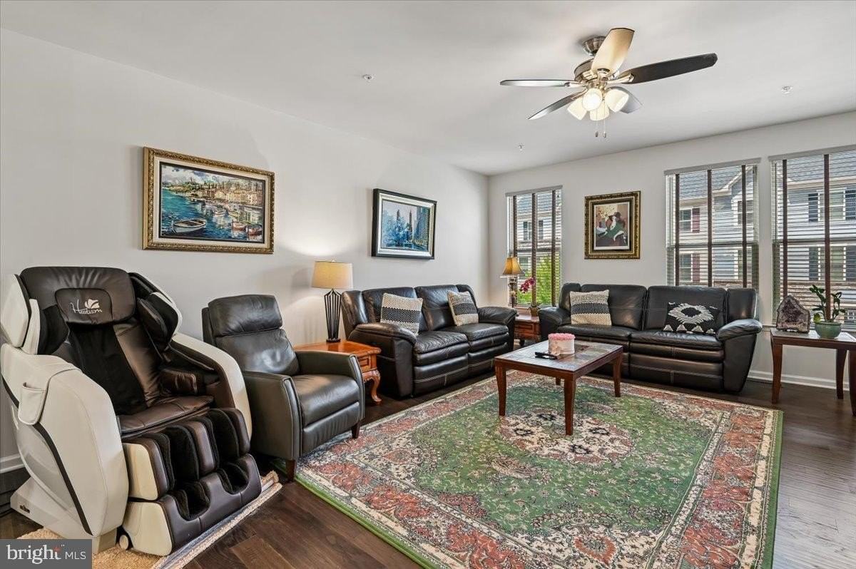 8261 Kippis Rd - Photo 5 of 50