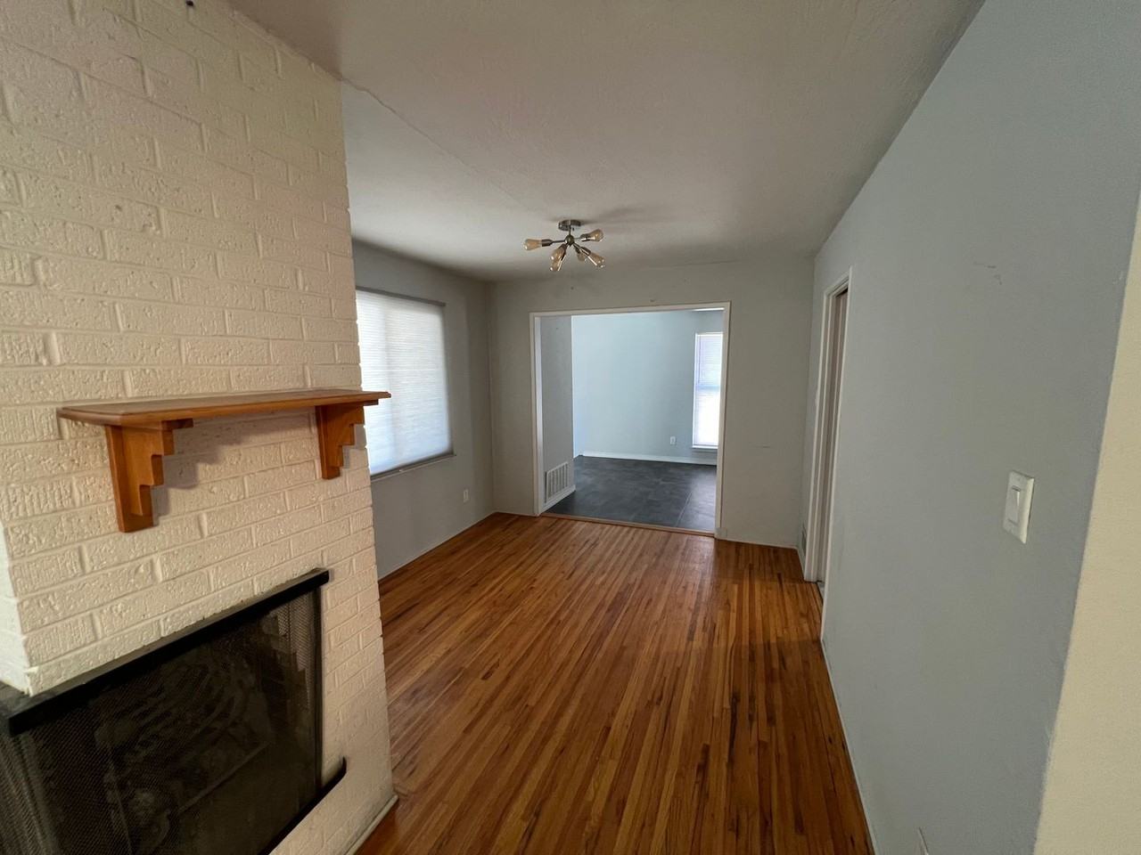 1109 Chama St Ne - Photo 3 of 19