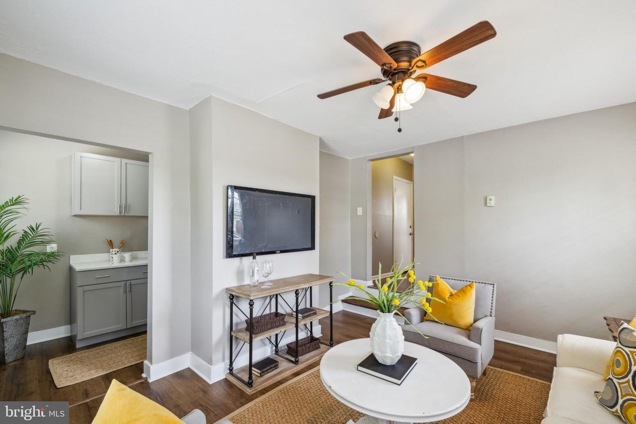 1841 Hillside Rd #2N - Photo 5 of 26