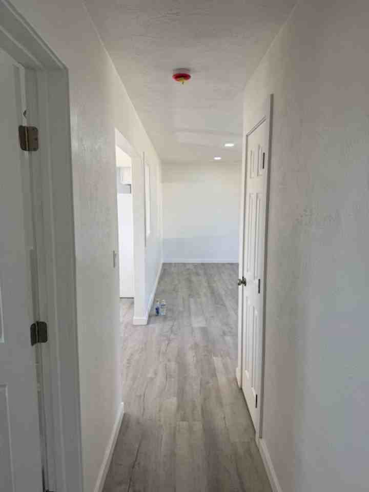 407 Oregon Ter - Photo 6 of 21