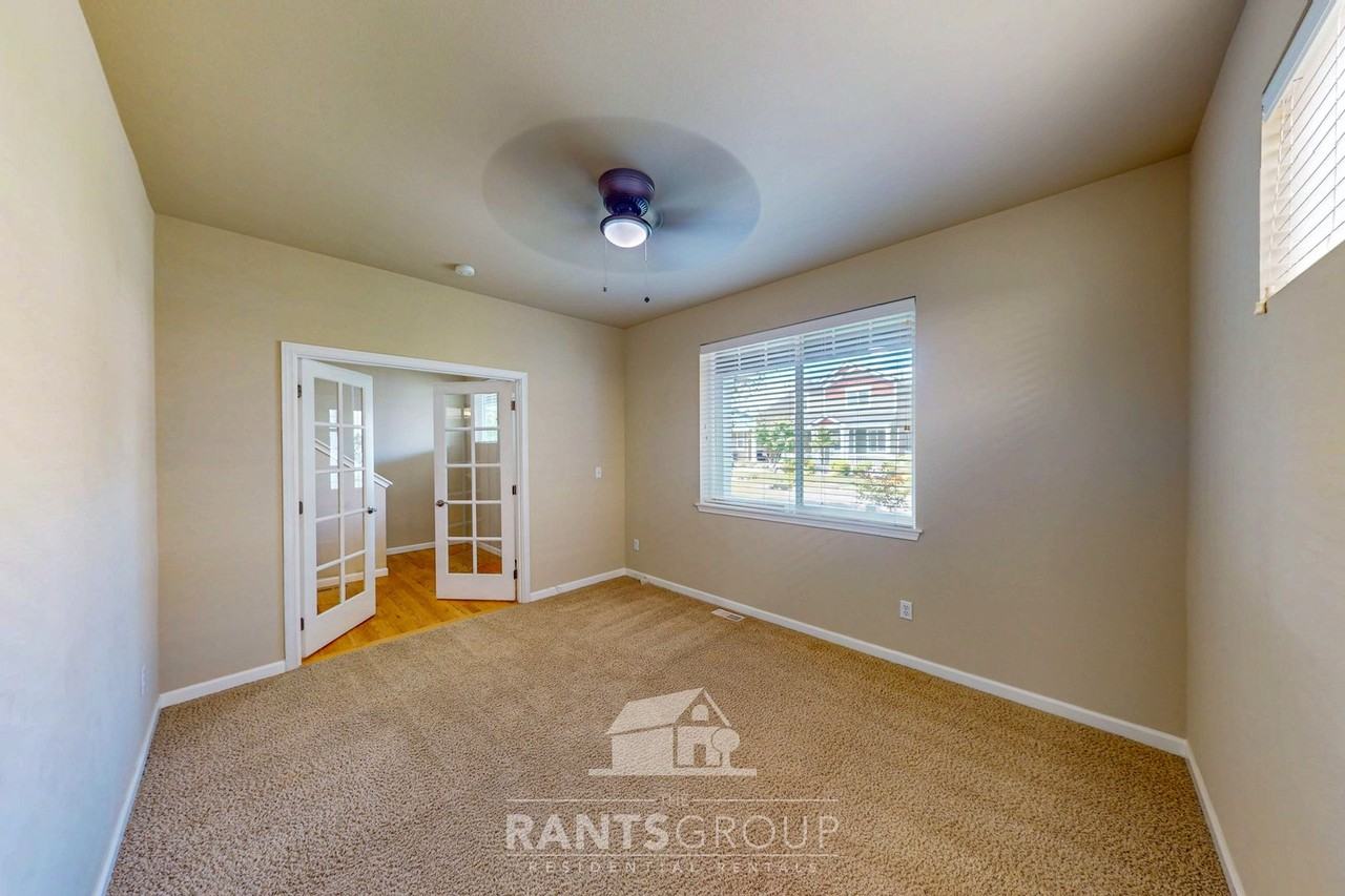 7629 Kodiak Ave Ne - Photo 4 of 24