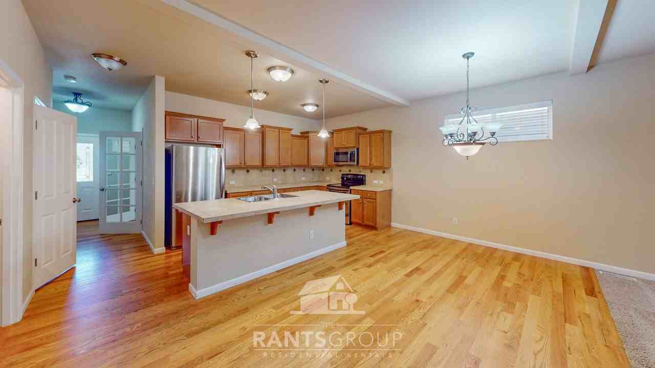 7629 Kodiak Ave Ne - Photo 7 of 24