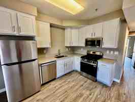 featured image of 840 Palm Ave