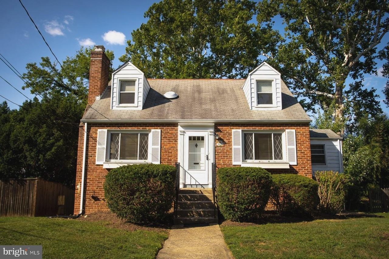 5915 Ryland Dr - Photo 2 of 28
