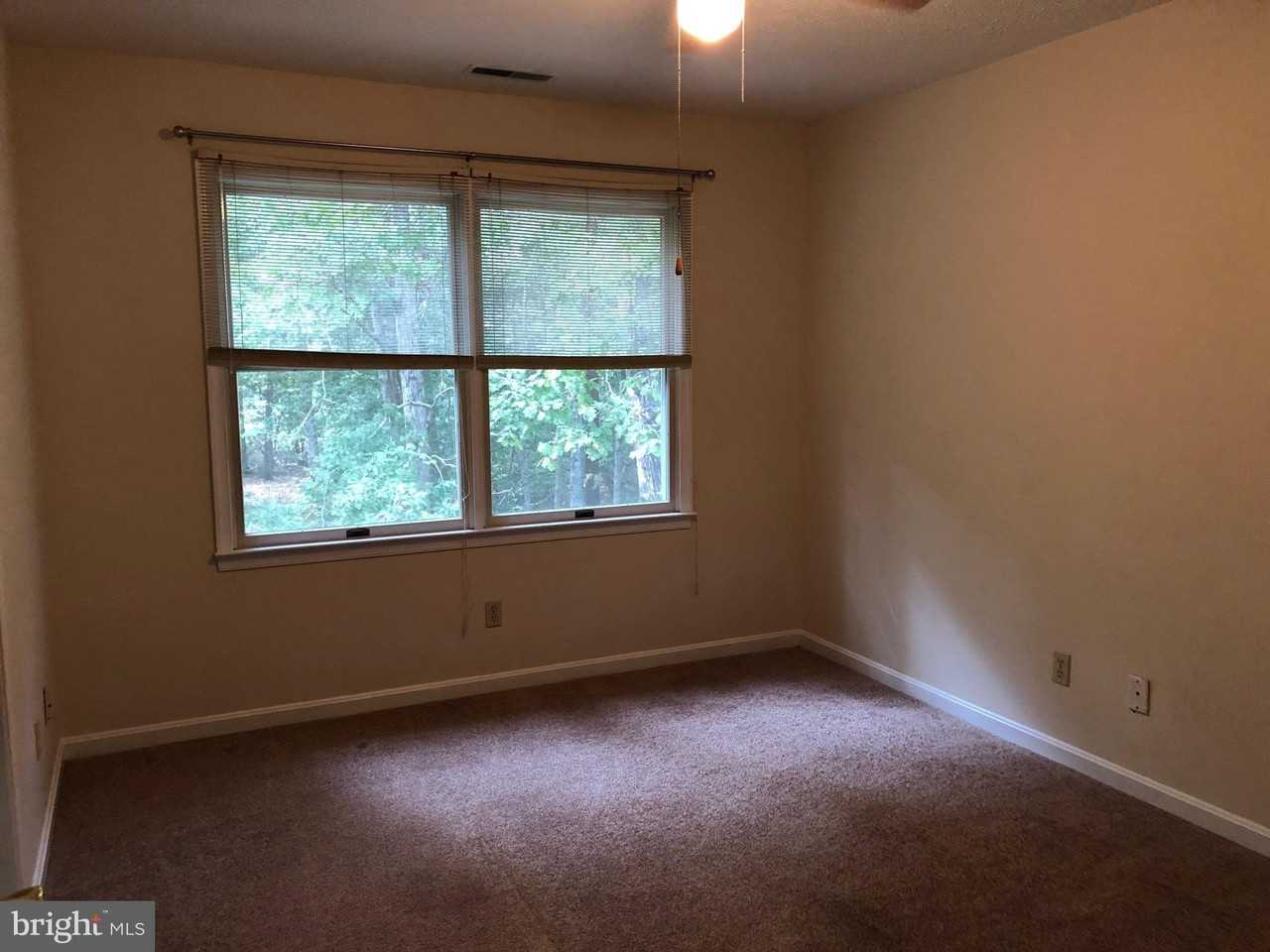21113 Arbor Ct - Photo 7 of 11