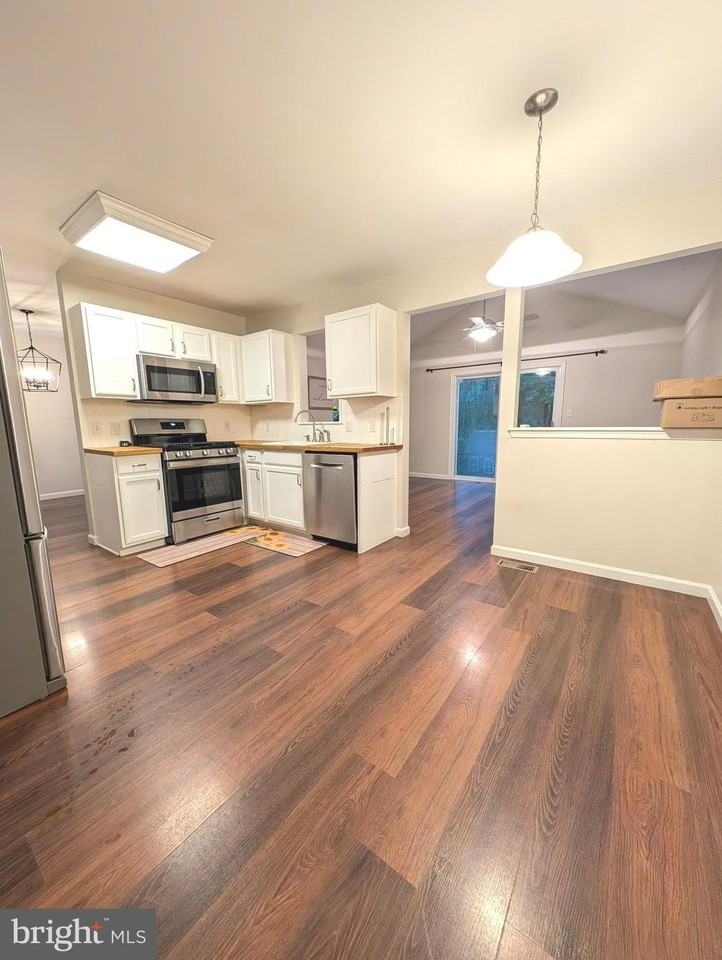 1518 S Spring Rd - Photo 3 of 15