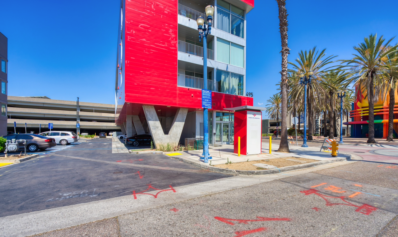495 Promenade Ave - Photo 7 of 16