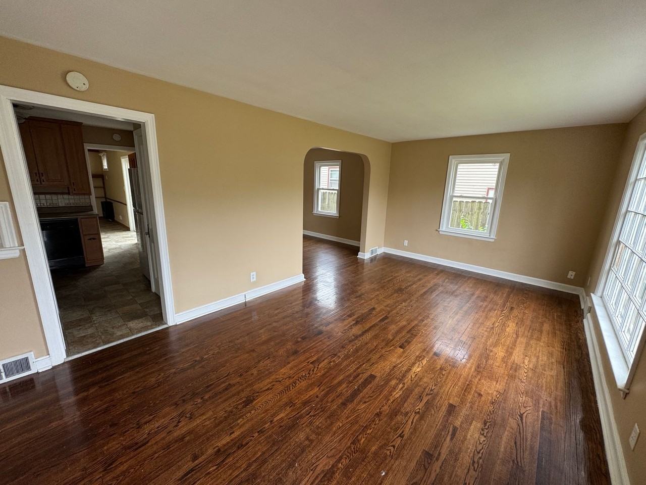 2924 11th Avenue C - Photo 4 of 14