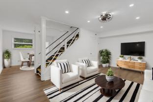 605 University Rdg - Photo 1 of 1