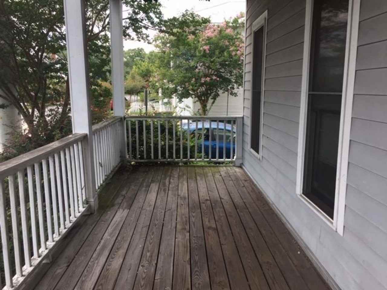 220 W 35th St - Photo 2 of 10