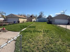 featured image of 3613 E 46th St
