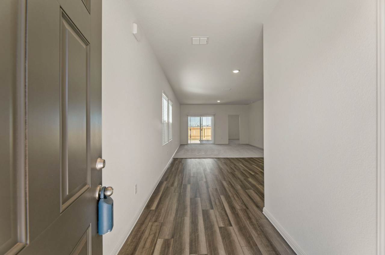 221 Wilson Springs Ln - Photo 4 of 24