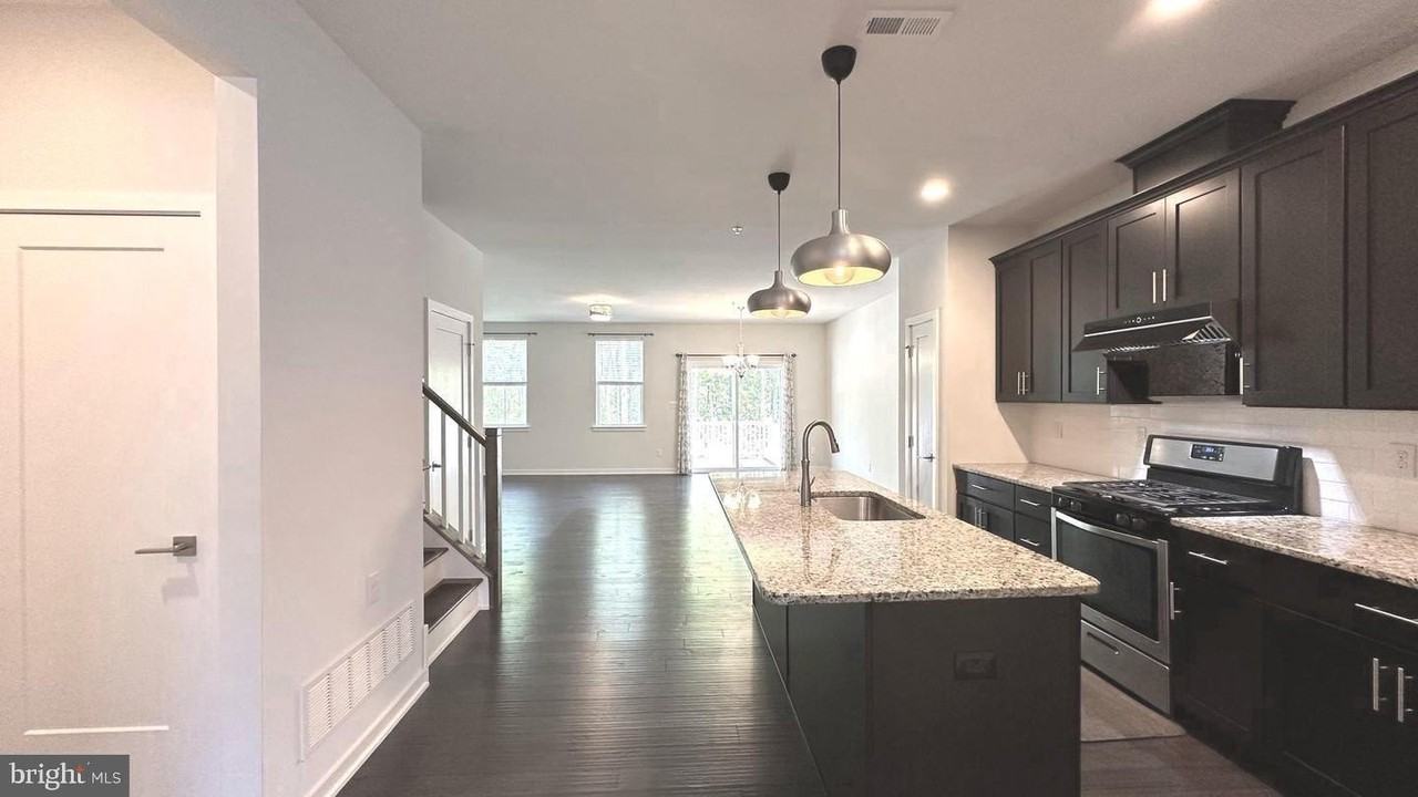 229 Wynstone Ct - Photo 6 of 38