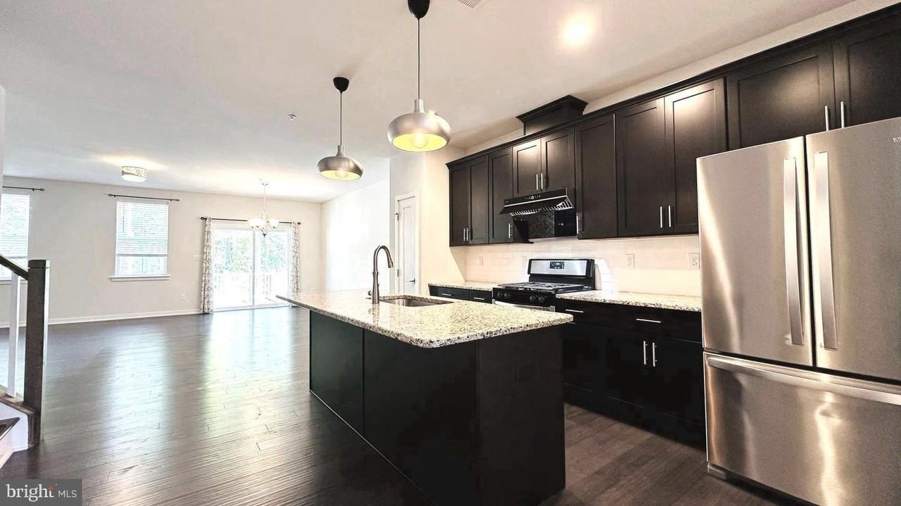 229 Wynstone Ct - Photo 7 of 38