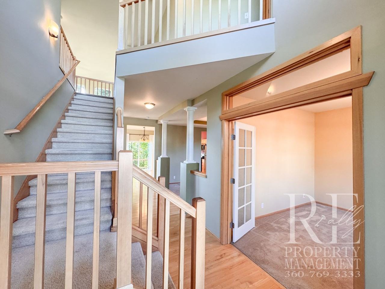 18128 Mount Walker Dr Ne - Photo 2 of 32