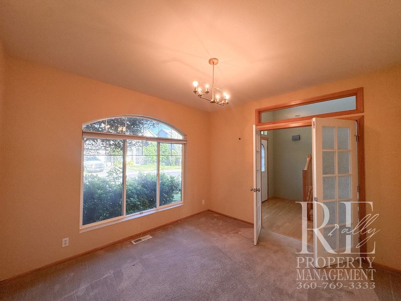 18128 Mount Walker Dr Ne - Photo 5 of 32