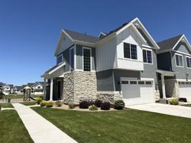 2774 W Lacewood Dr - Photo 1 of 1