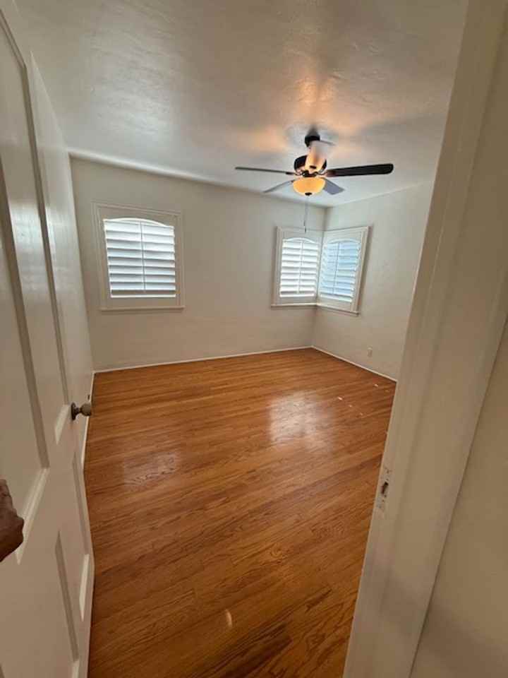 4525 E Village Rd - Photo 3 of 7