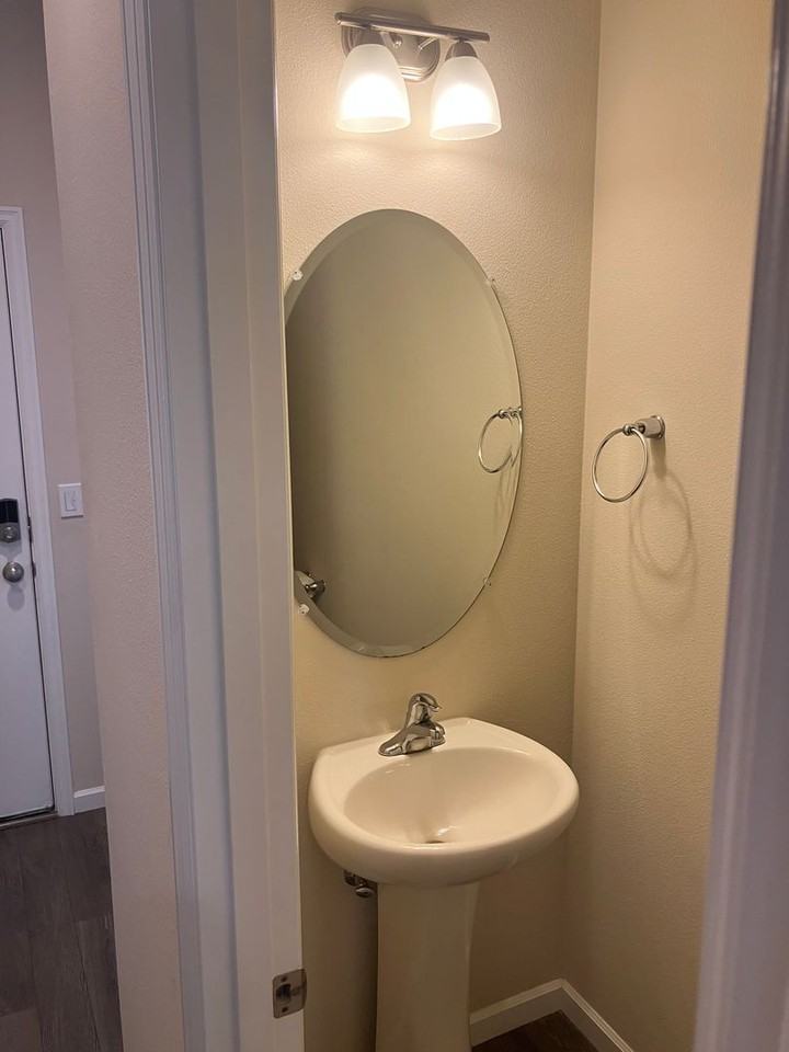 5714 Joynak St S - Photo 6 of 26
