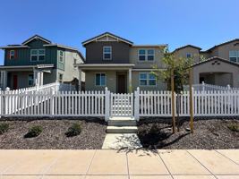 featured image of 1578 1578 N Central Parkway