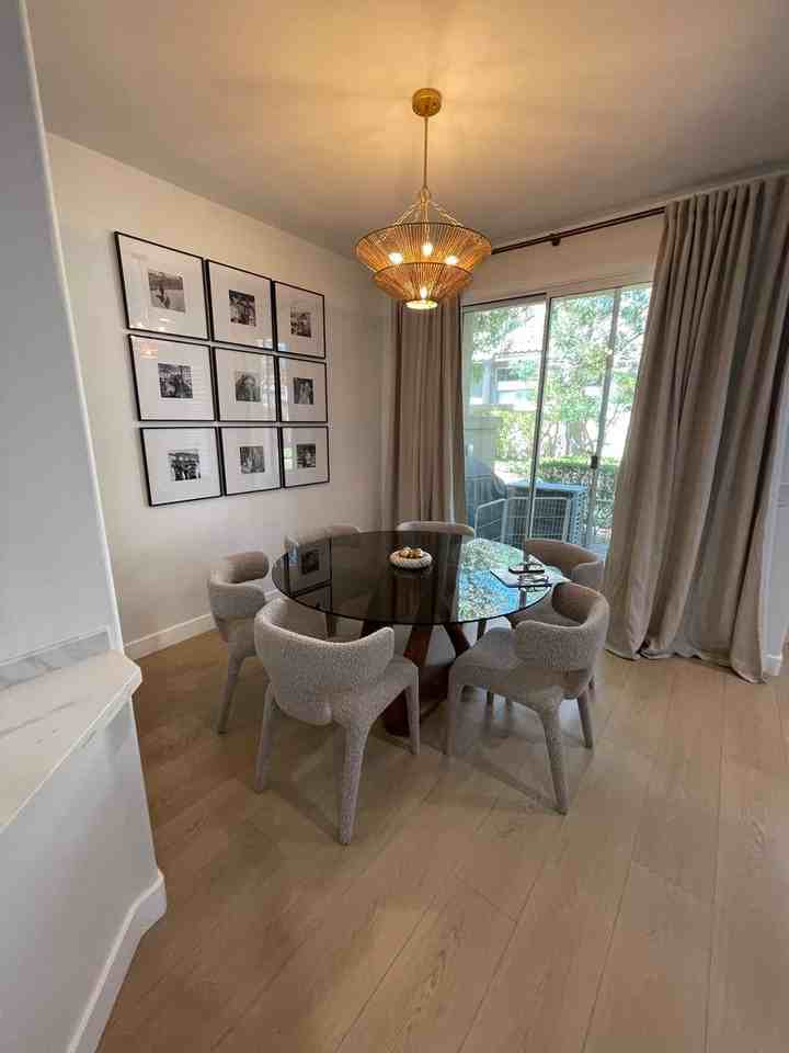 1093 S Positano Ave - Photo 3 of 13