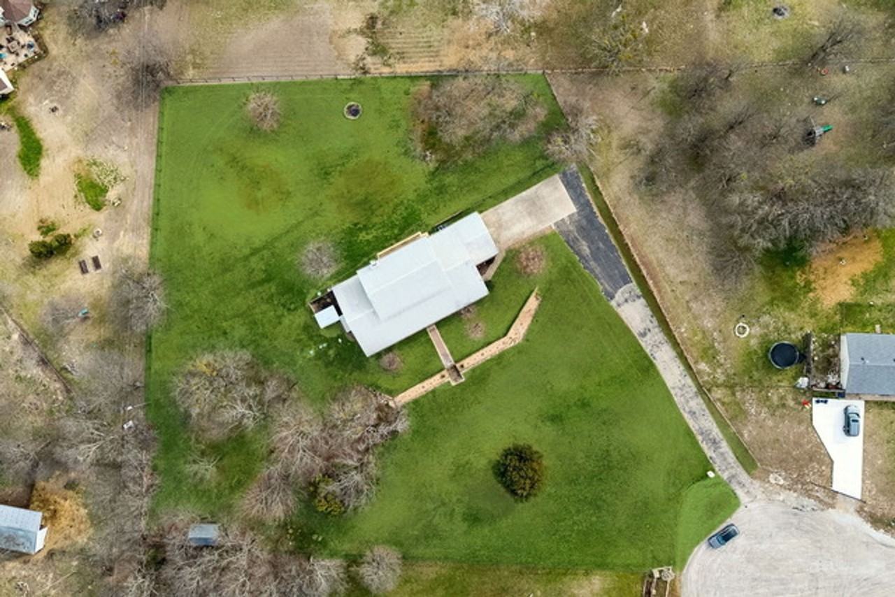 108 S Remuda Ct - Photo 3 of 34