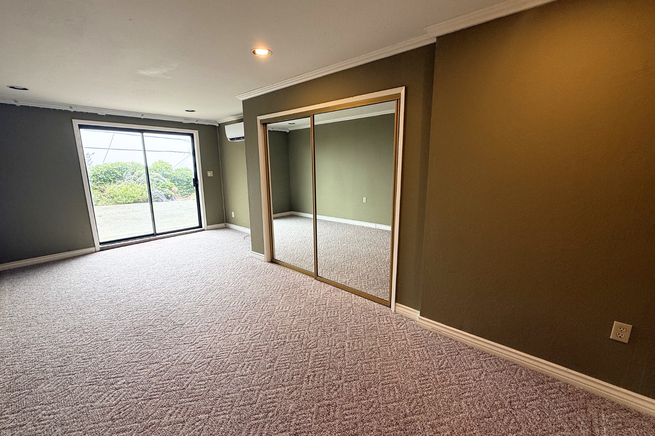 72 Crestview Ave - Photo 6 of 13
