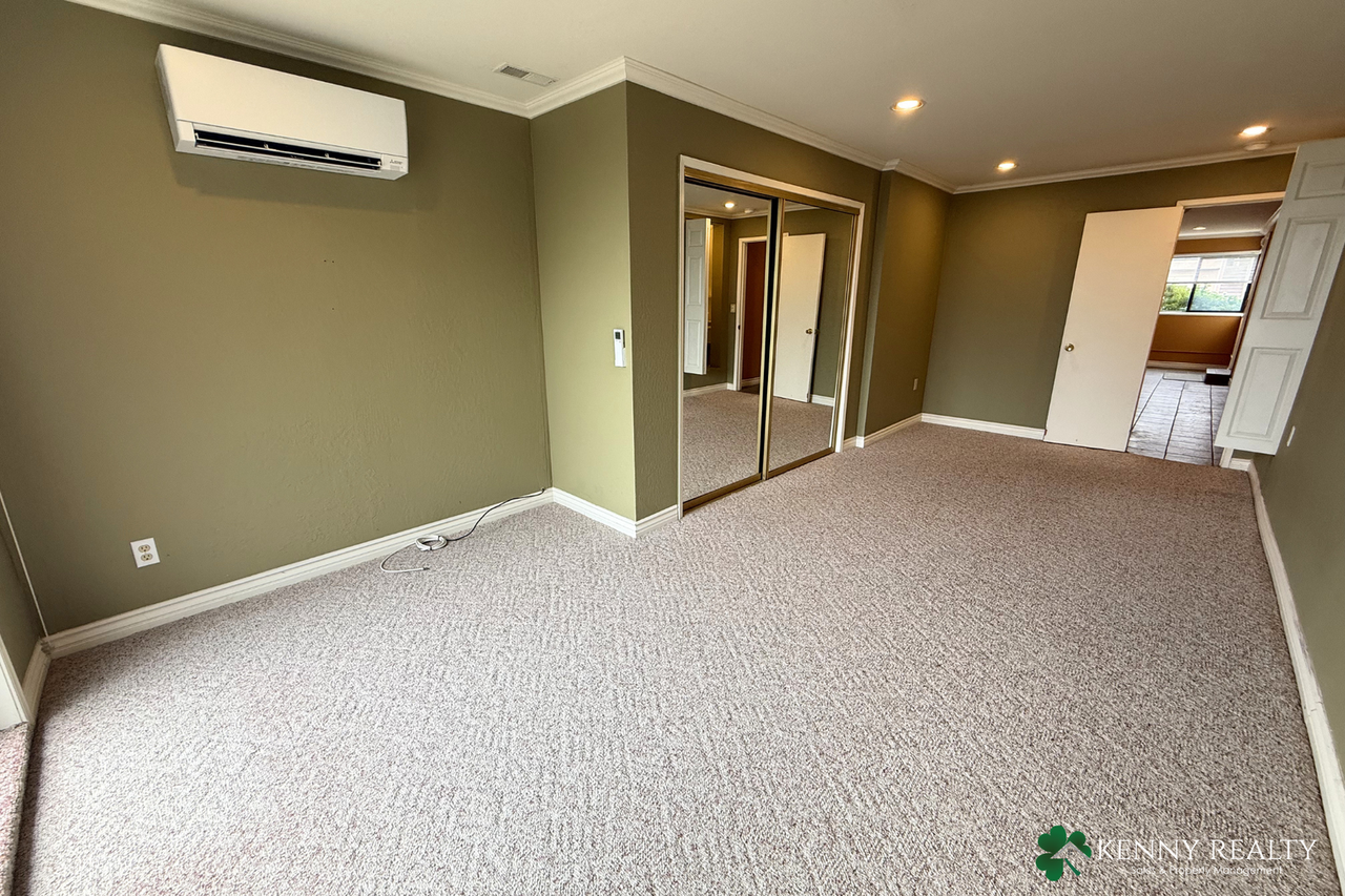 72 Crestview Ave - Photo 7 of 13