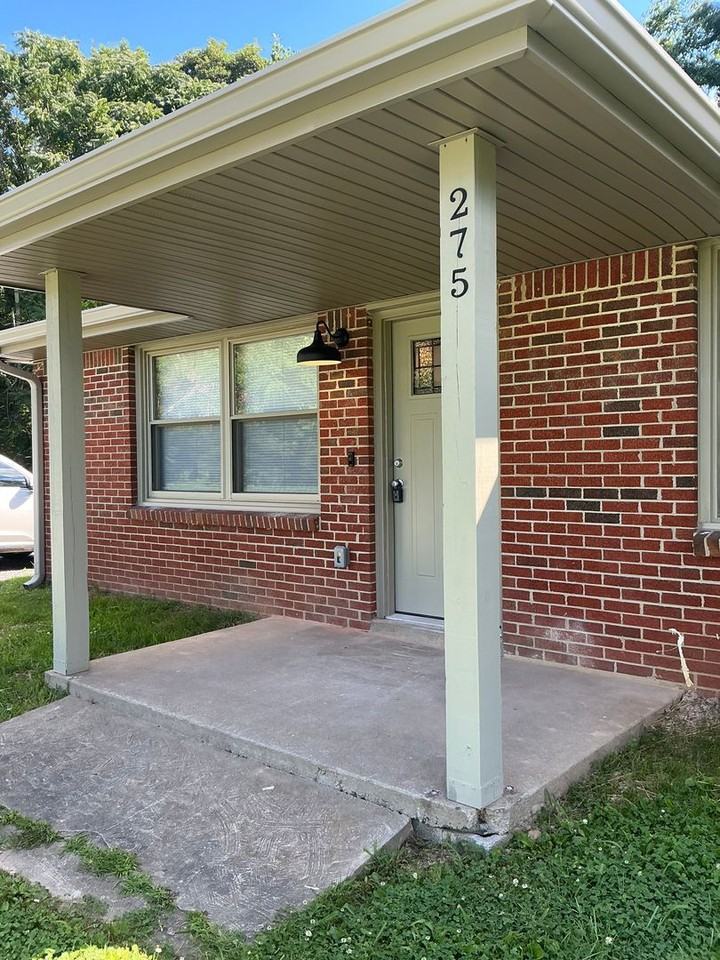 275 Attaway Rd - Photo 4 of 17