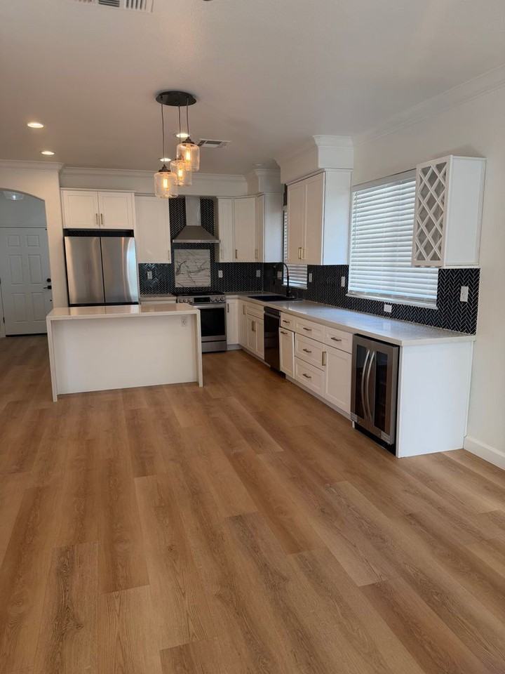 1425 Blue Squirrel St - Photo 6 of 21