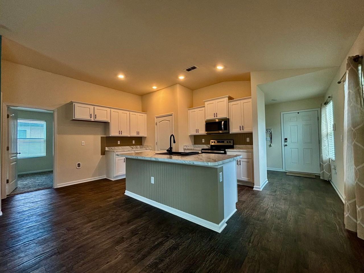 2427 Falling Star Ln - Photo 7 of 21