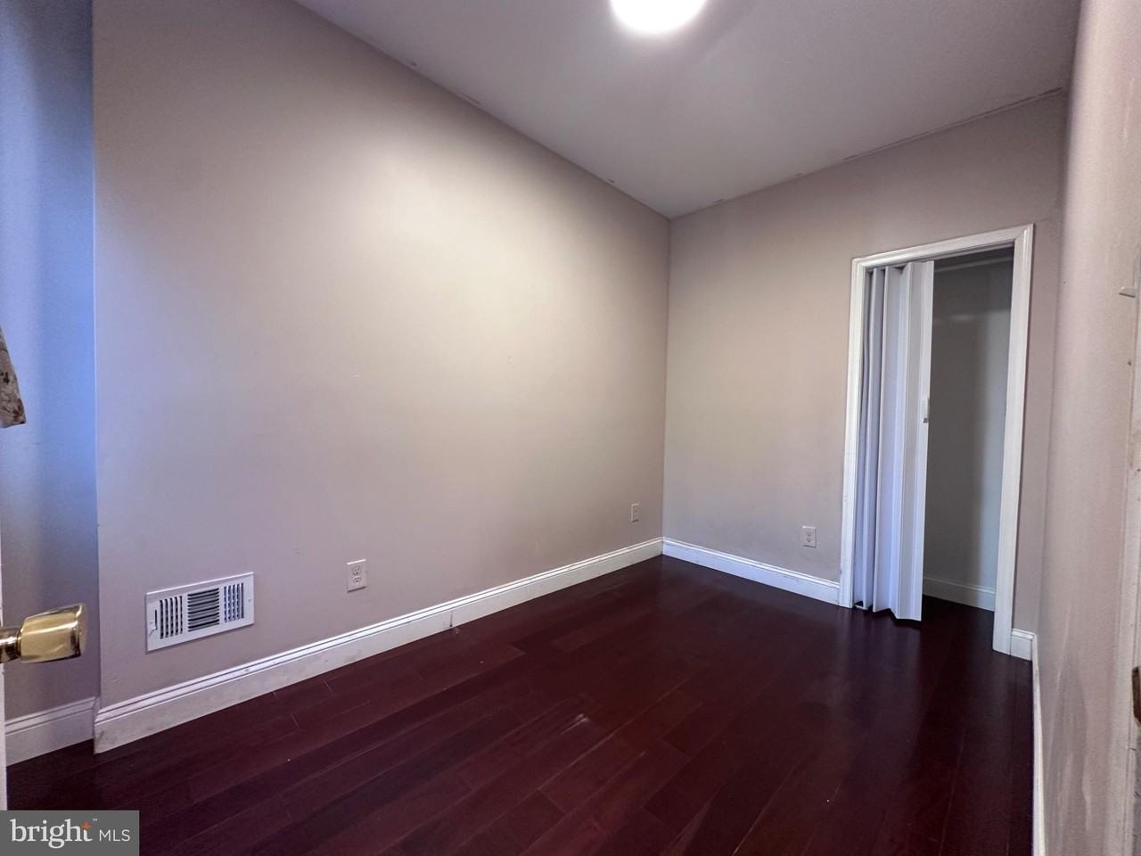 2020 Moore St - Photo 5 of 26