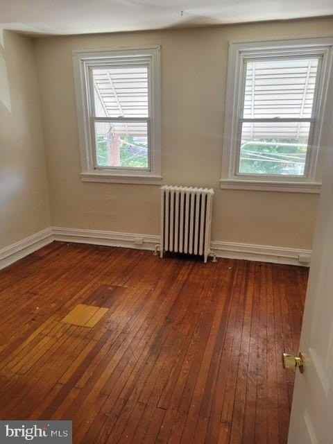 4818 Tackawanna St - Photo 4 of 4
