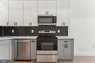1028 W Dauphin St #3 - Photo 1 of 1