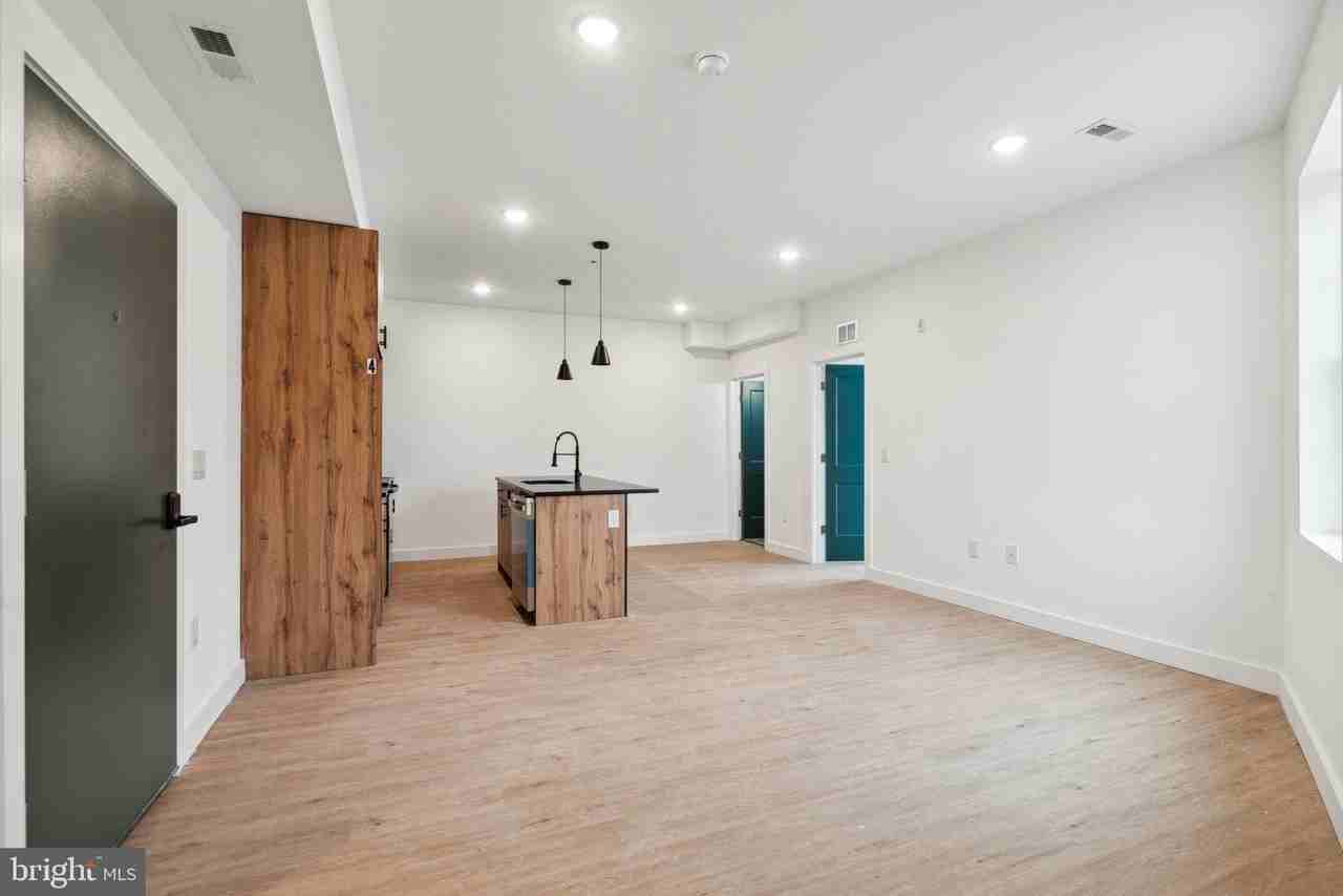 4181 Mantua Ave #6 - Photo 2 of 21