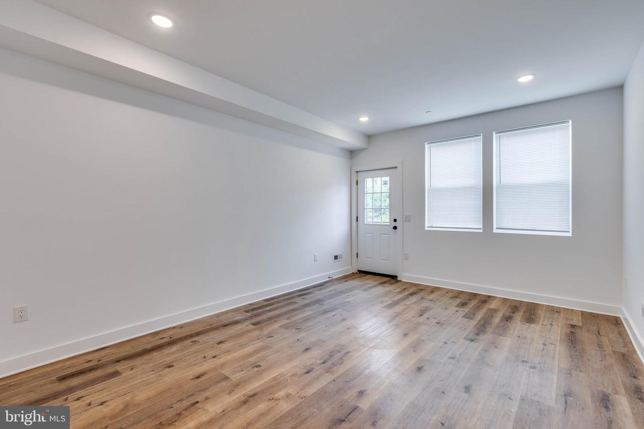 2226 N Reese St #1 - Photo 4 of 13