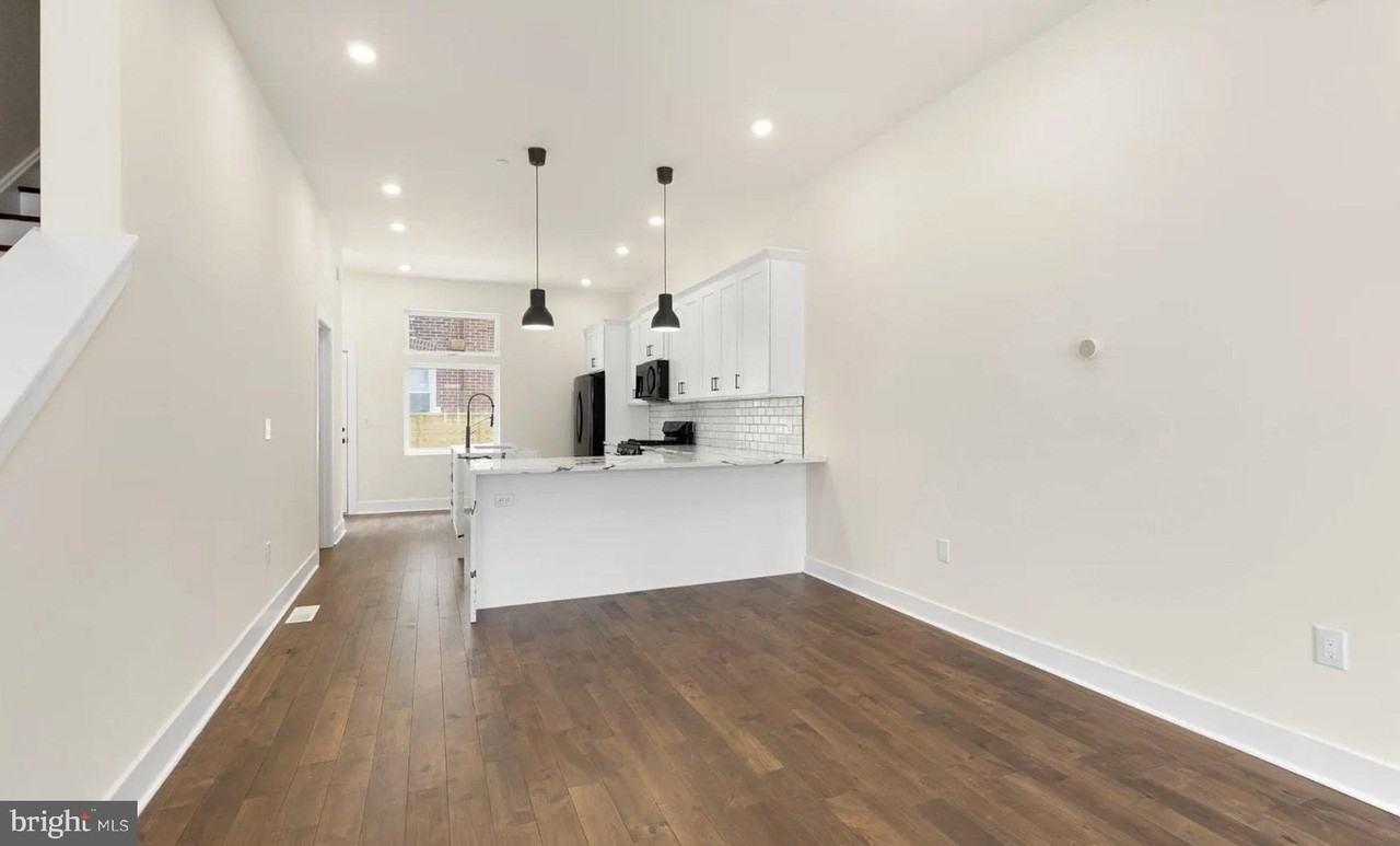 2719 Lefevre St - Photo 5 of 33