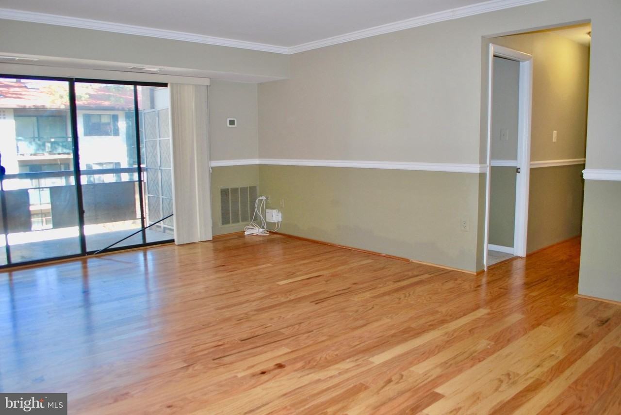 2850 Dover Ln #203 - Photo 2 of 21