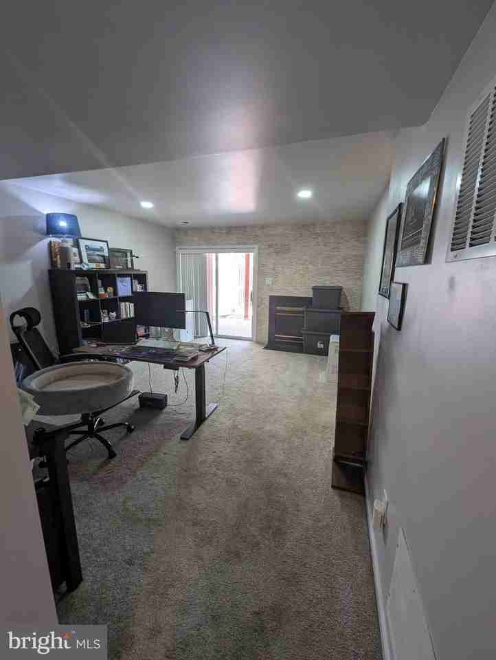 5181 Ballycastle Cir - Photo 6 of 31