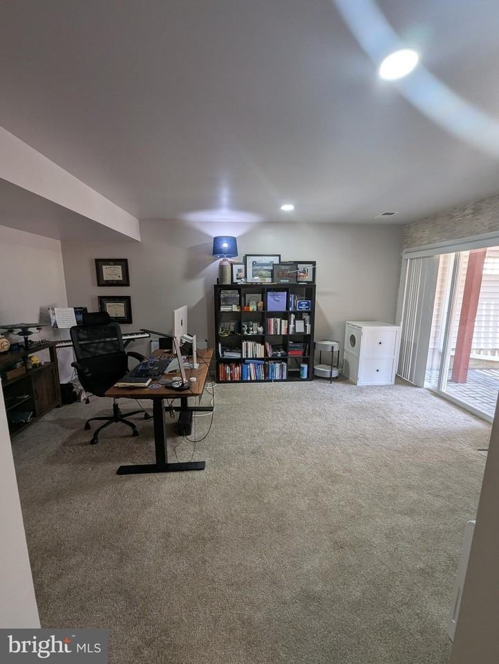 5181 Ballycastle Cir - Photo 7 of 31