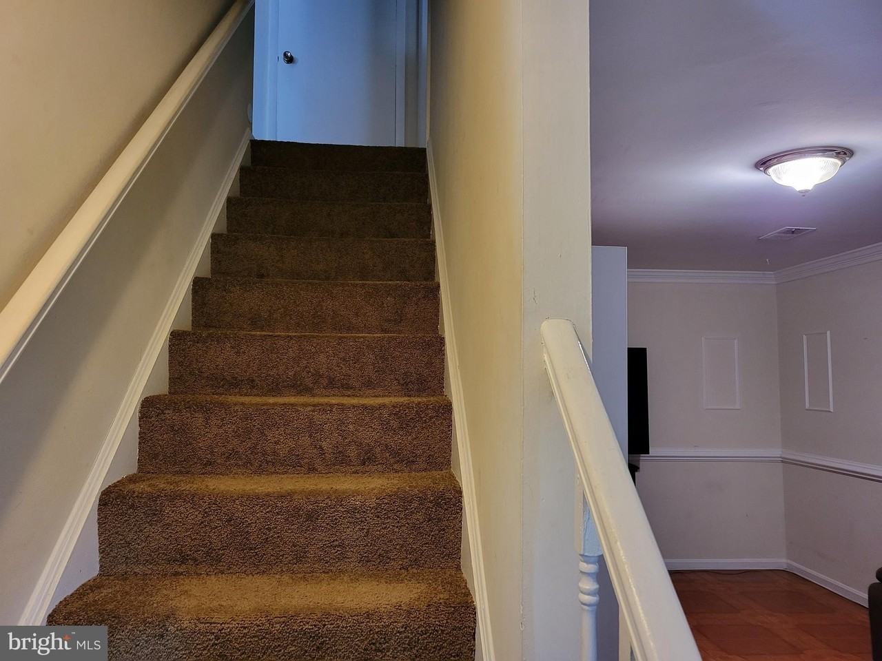 9711 Hagel Cir #E - Photo 2 of 3